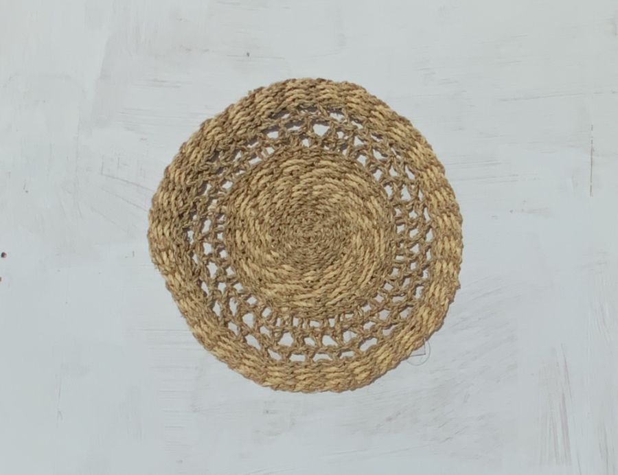 Tight and wide weave patterned placemats